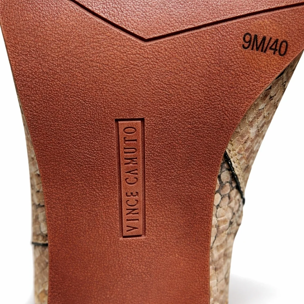 Vince Camuto vince camuto
